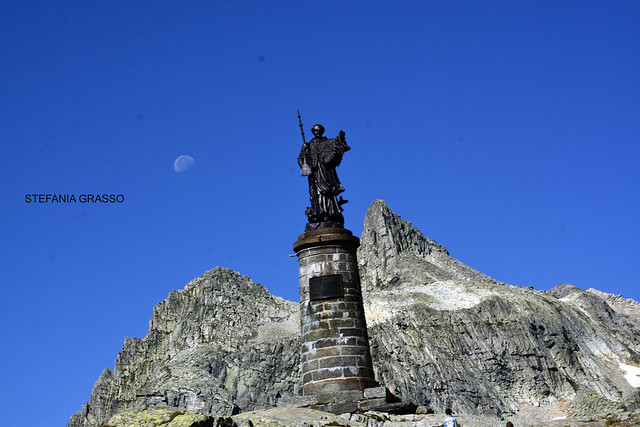 IL PASSO DEL GRAN SAN BERNARDO E L’AFFASCINANTE METAMORFOSI